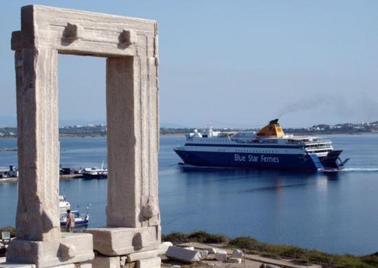 Gatis Place Naxos City المظهر الخارجي الصورة